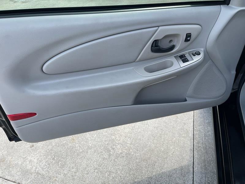 Used 2007 Chevrolet Monte Carlo LT FWD image 26