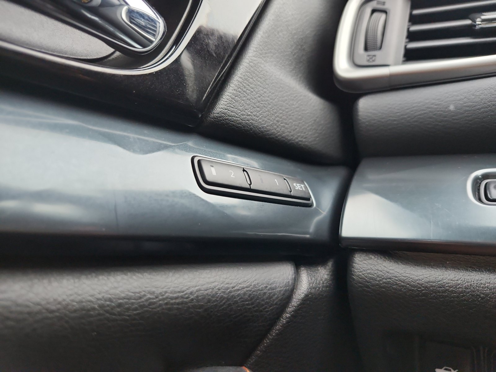 Used 2021 Nissan Maxima SR w/ Sport Mat Group FWD image 29