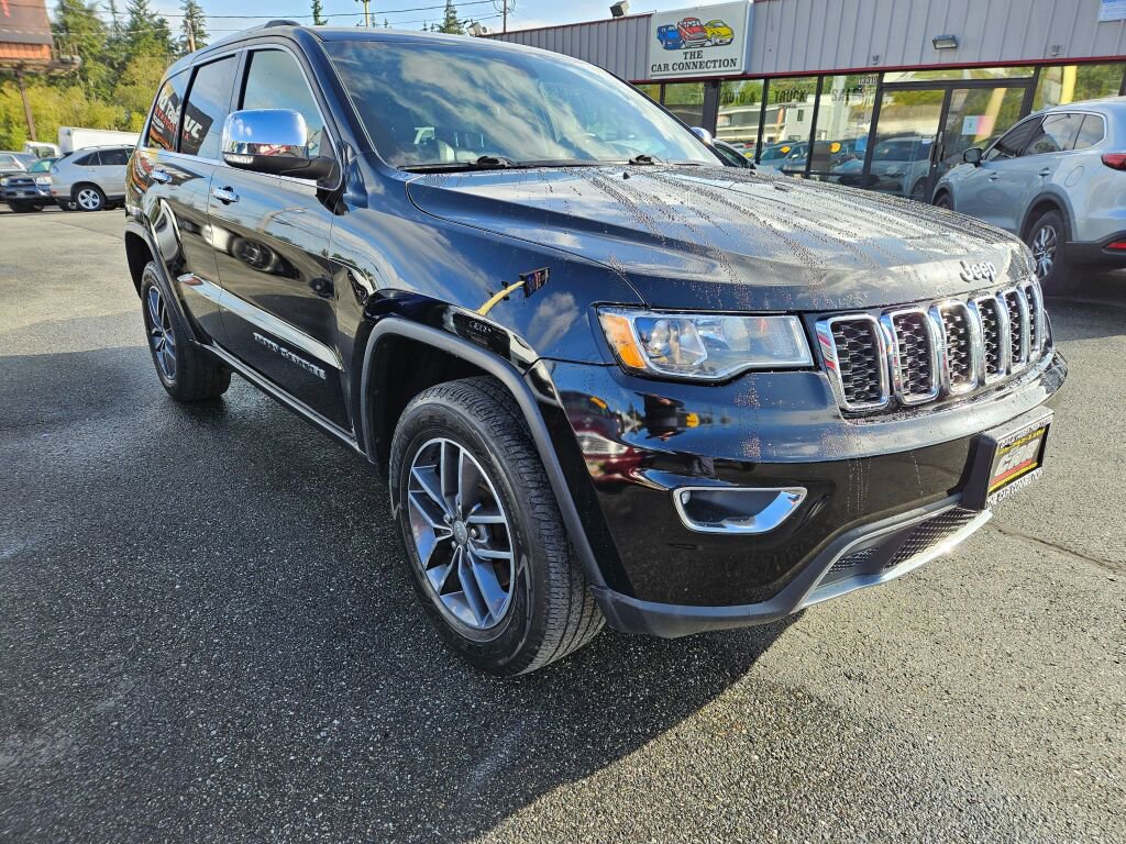 Used 2018 Jeep Grand Cherokee Limited w/ Trailer Tow Group IV image 3