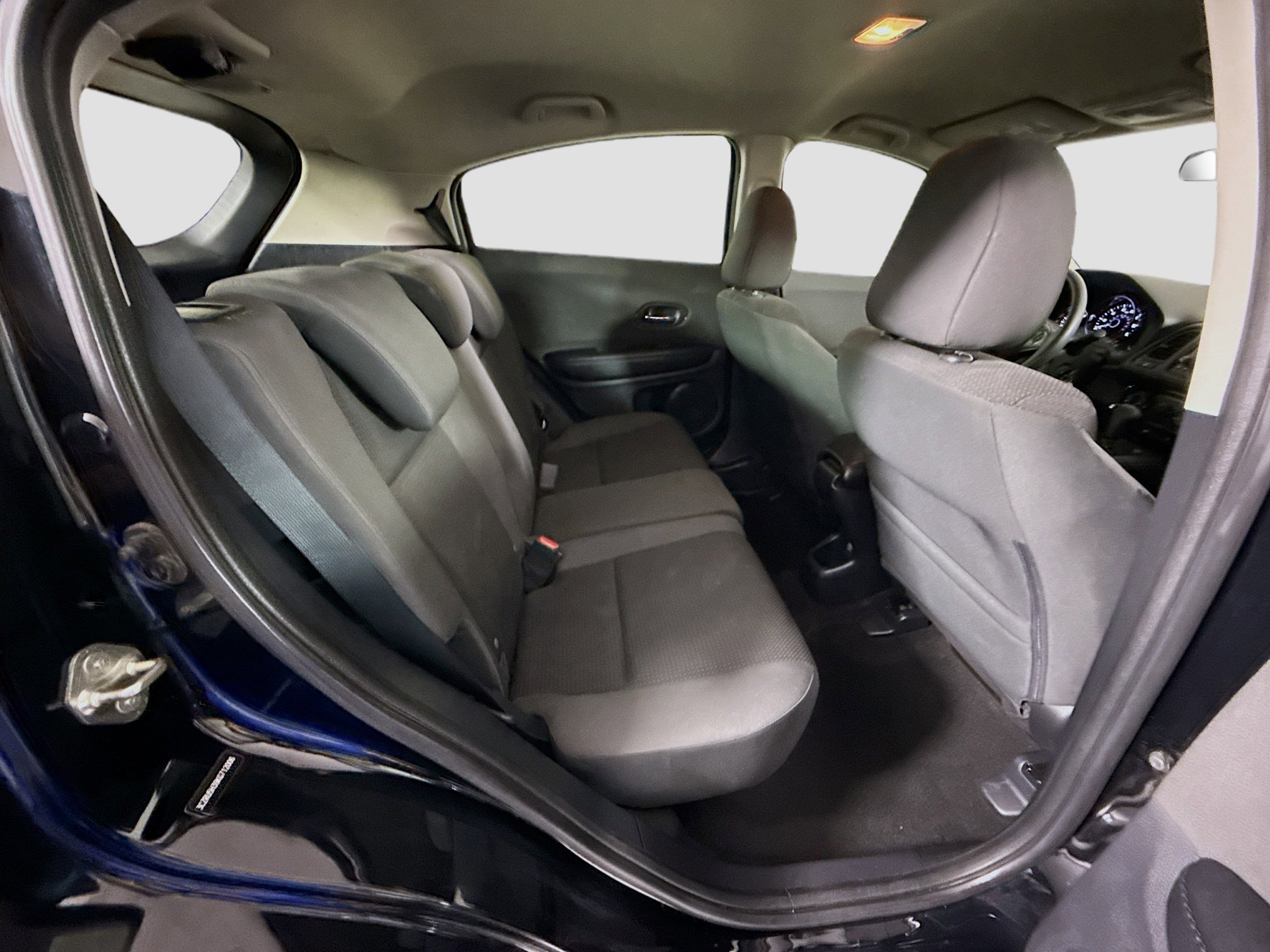 Used 2019 Honda HR-V LX image 26