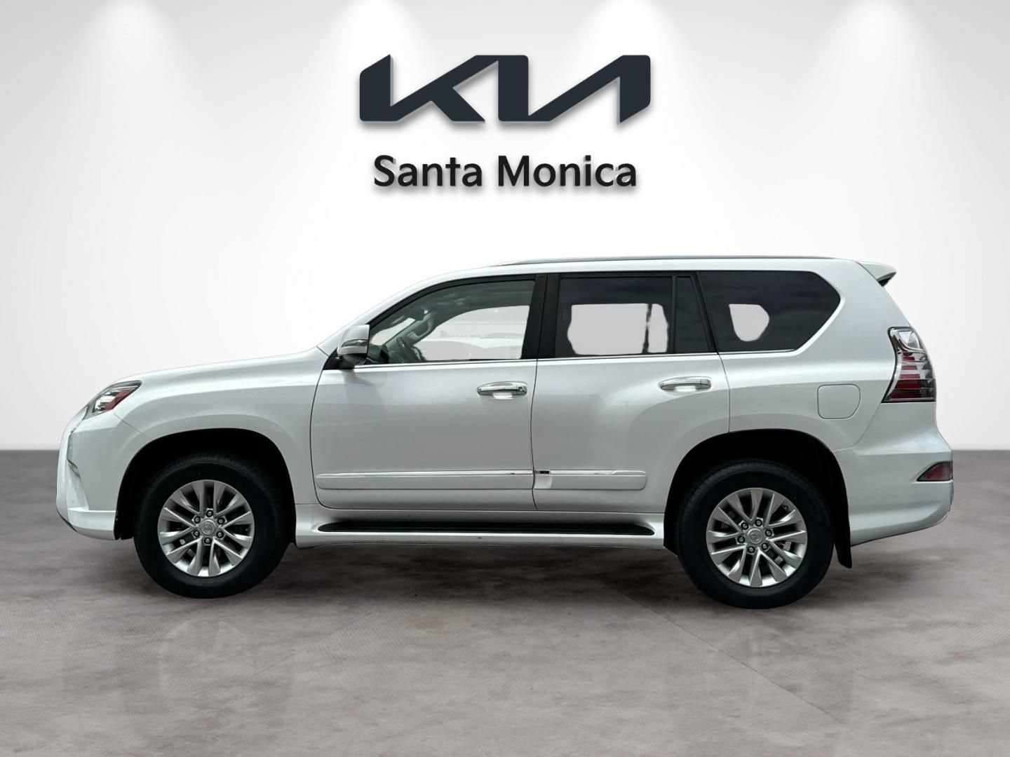 Used 2019 Lexus GX 460 Premium AWD/4WD image 3