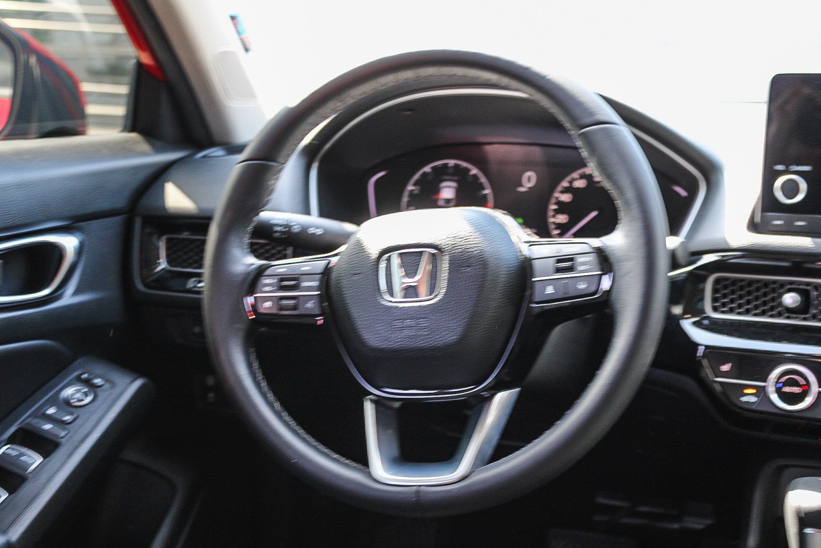 Certified 2024 Honda Civic EX-L image 10