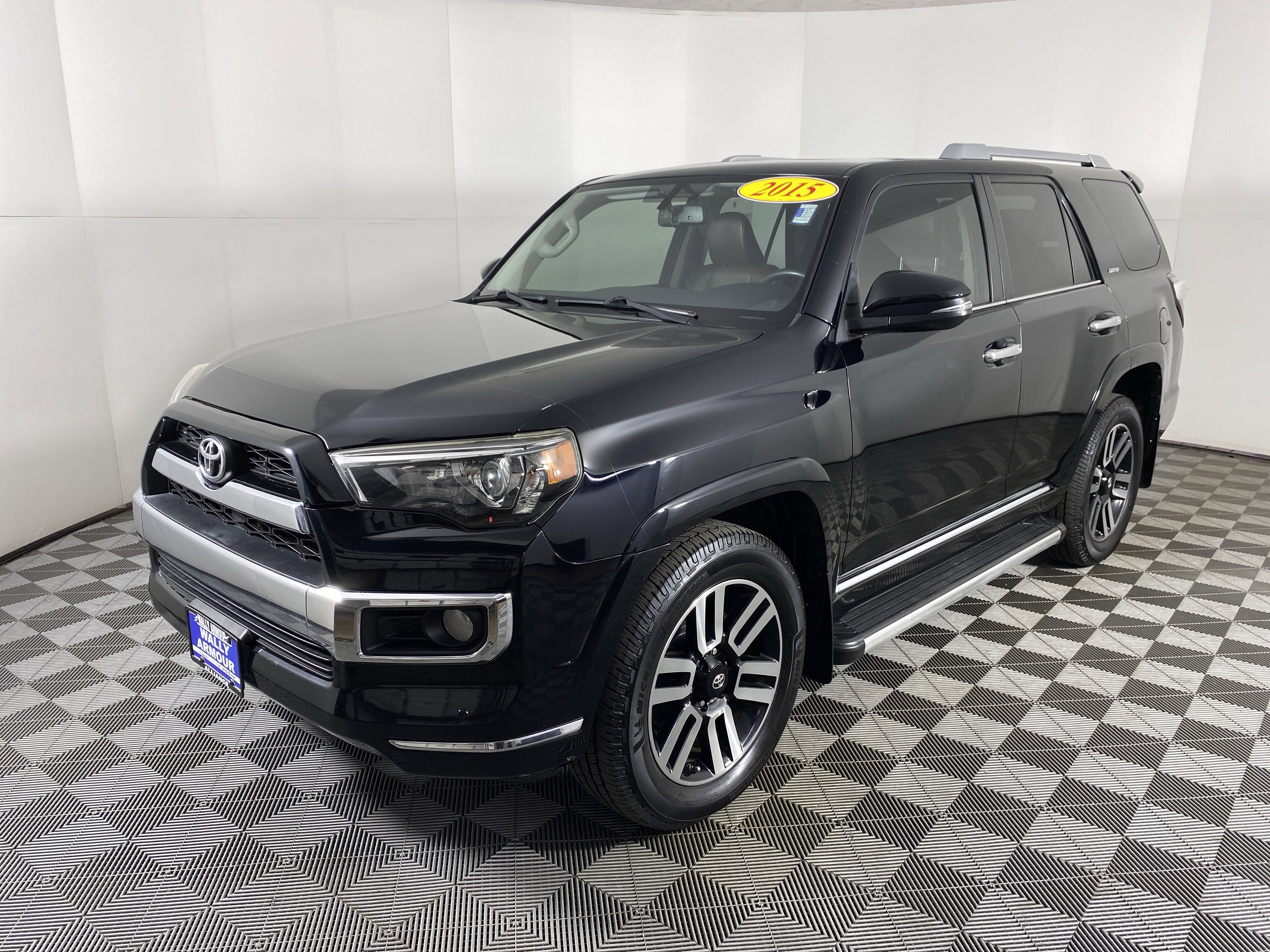 Used 2015 Toyota 4Runner SR5 image 10