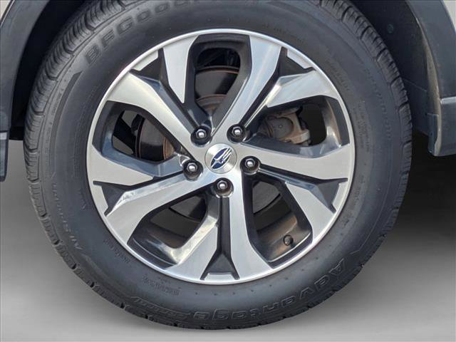 Used 2020 Subaru Outback Limited image 15