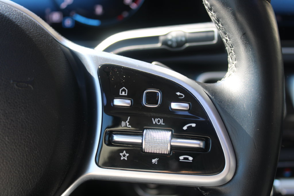 Used 2020 Mercedes-Benz GLE 350 4MATIC image 16