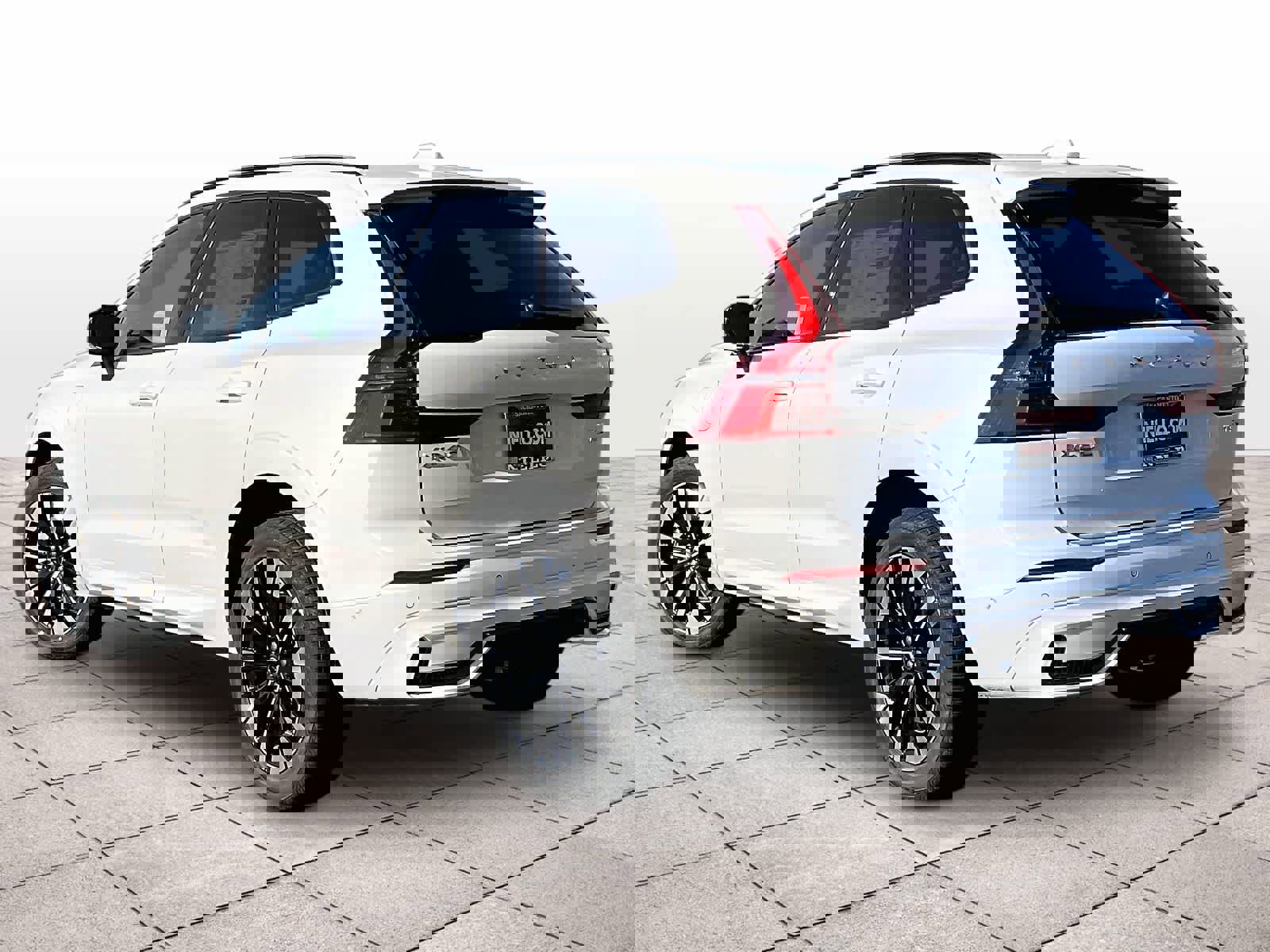 New 2026 Volvo XC60 T8 Plus w/ Protection Package Premier image 3