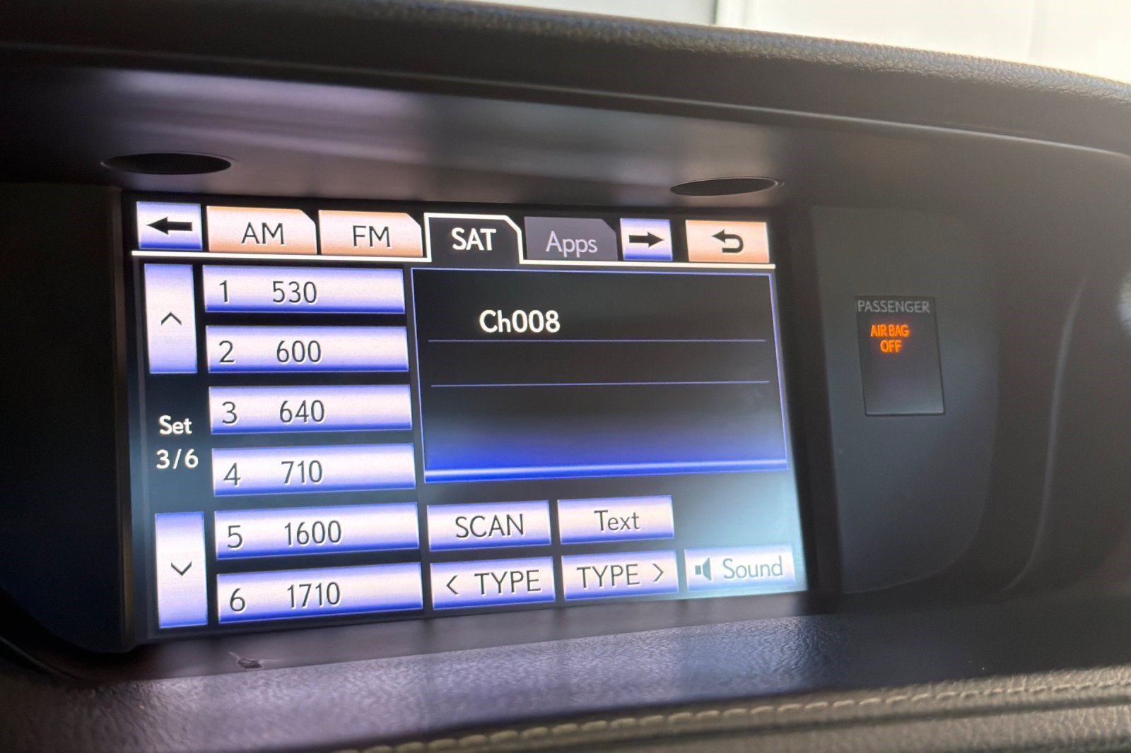 Used 2014 Lexus ES 350 w/ Premium Package FWD image 23