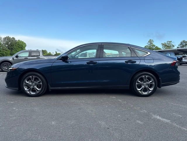 Used 2024 Honda Accord EX image 2