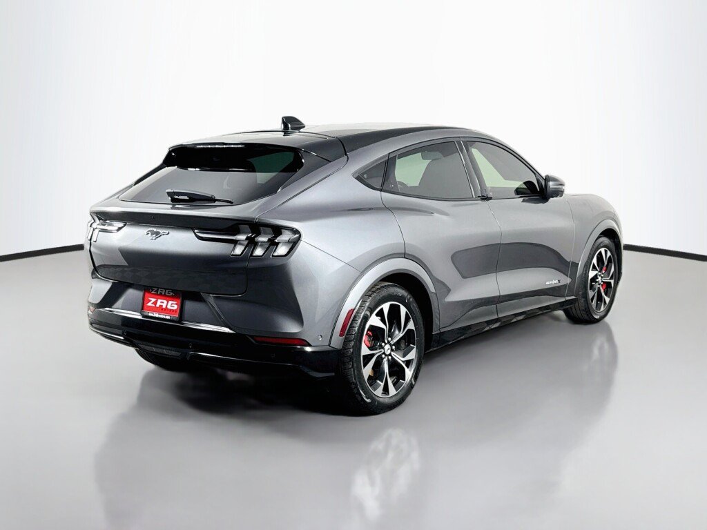 Used 2021 Ford Mustang Mach-E Premium w/ Equipment Group 301A AWD/4WD image 5