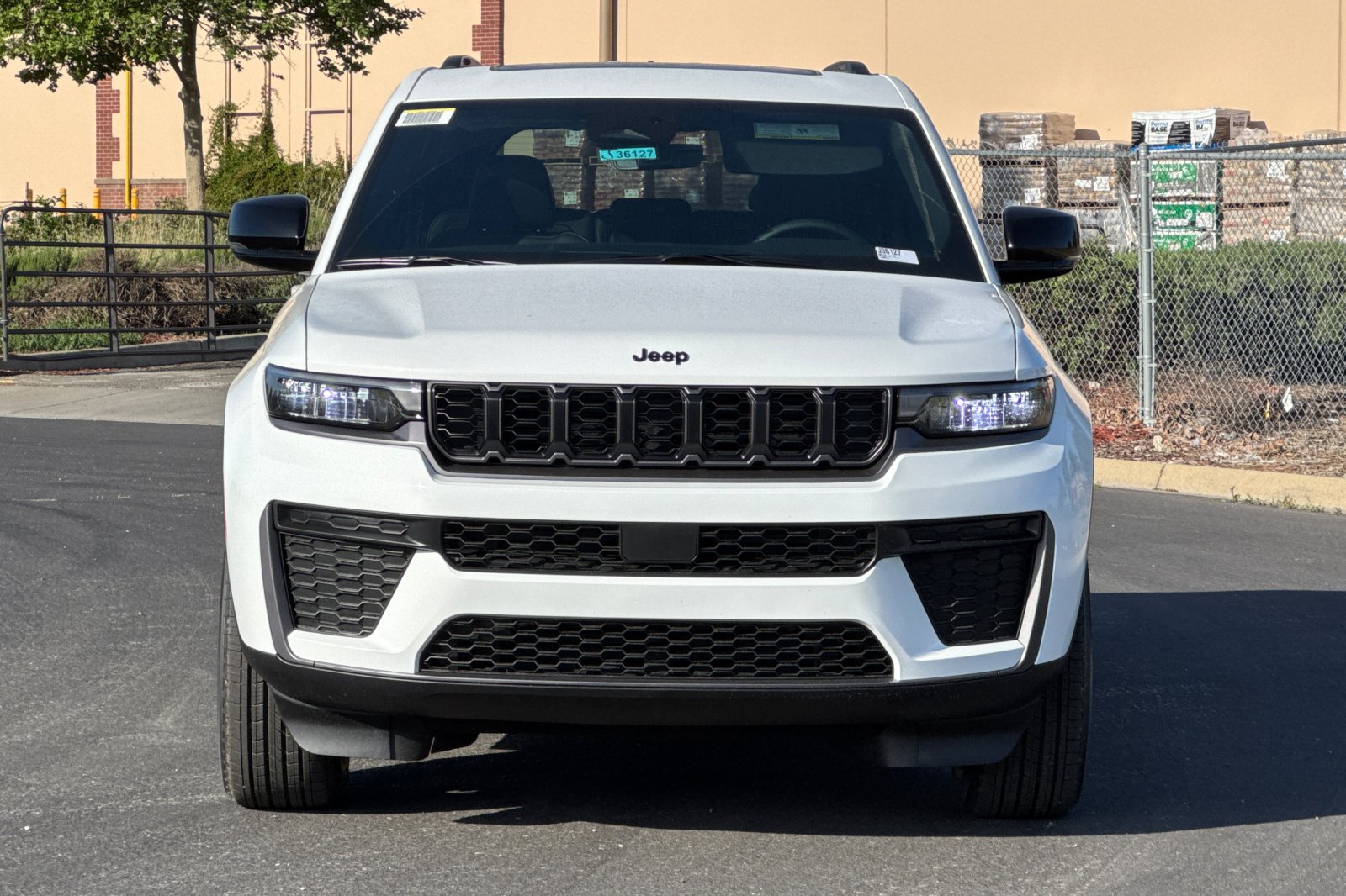 New 2026 Jeep Grand Cherokee Altitude AWD/4WD image 8