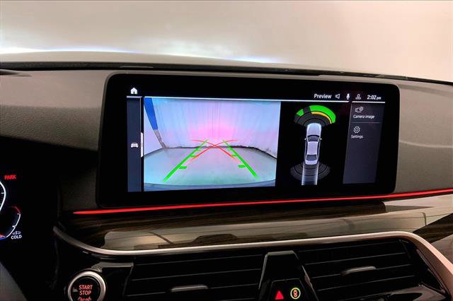 Certified 2022 BMW 540i xDrive w/ M Sport Package image 17