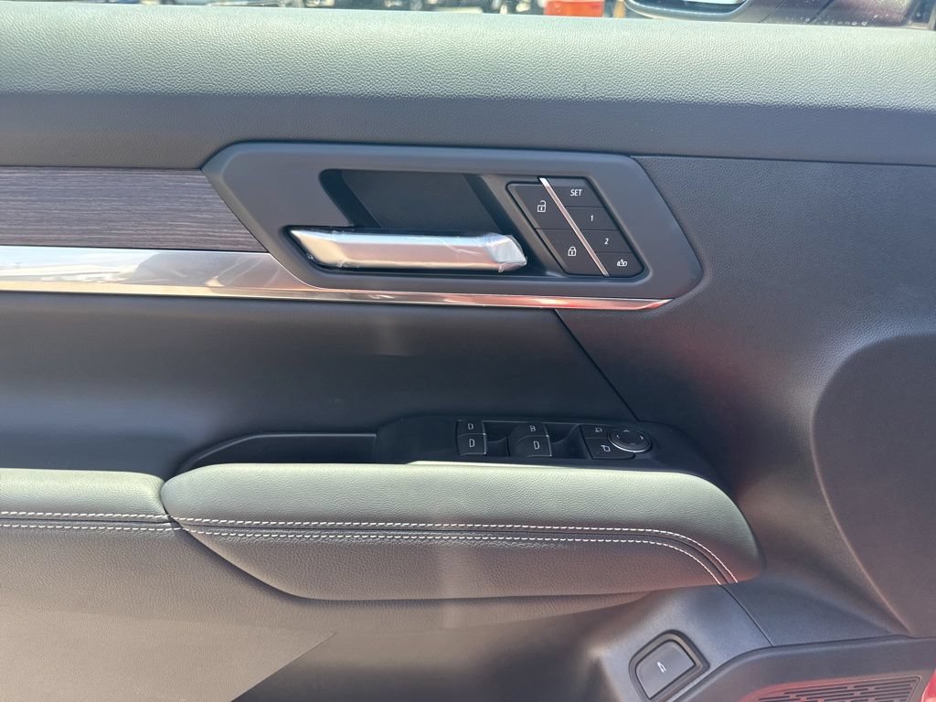 New 2026 GMC Terrain Denali AWD/4WD image 13