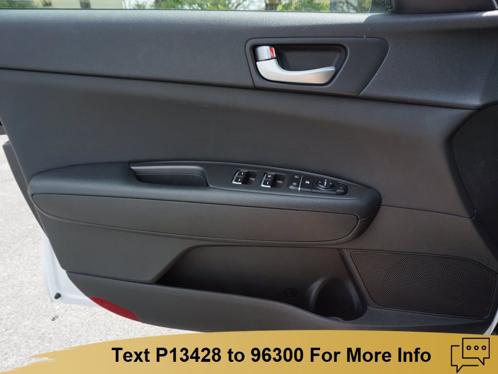 Used 2018 Kia Optima LX FWD image 23