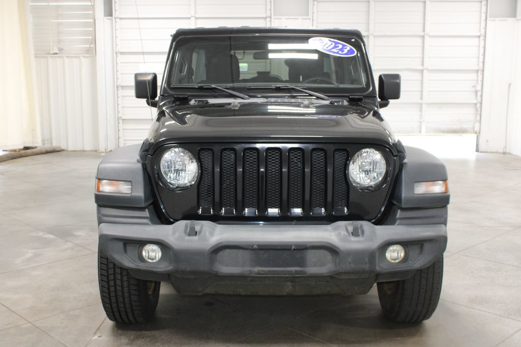 Used 2023 Jeep Wrangler Unlimited Sport AWD/4WD image 3