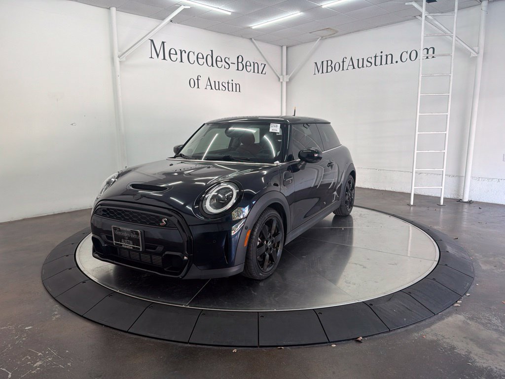 Used 2023 MINI Cooper S FWD image 3