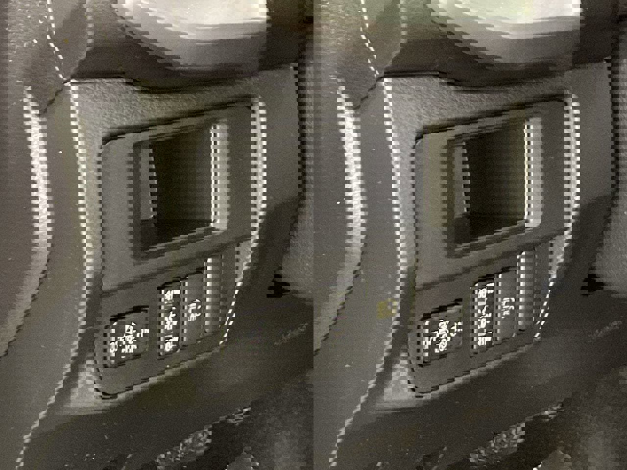 Used 2019 Toyota Tacoma TRD Off-Road image 13