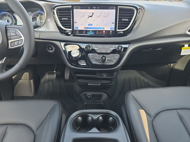 New 2026 Chrysler Voyager LX FWD image 16