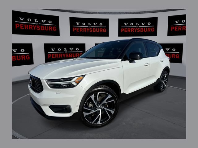 Used 2020 Volvo XC40 T5 R-Design w/ Protection Package AWD/4WD image 1