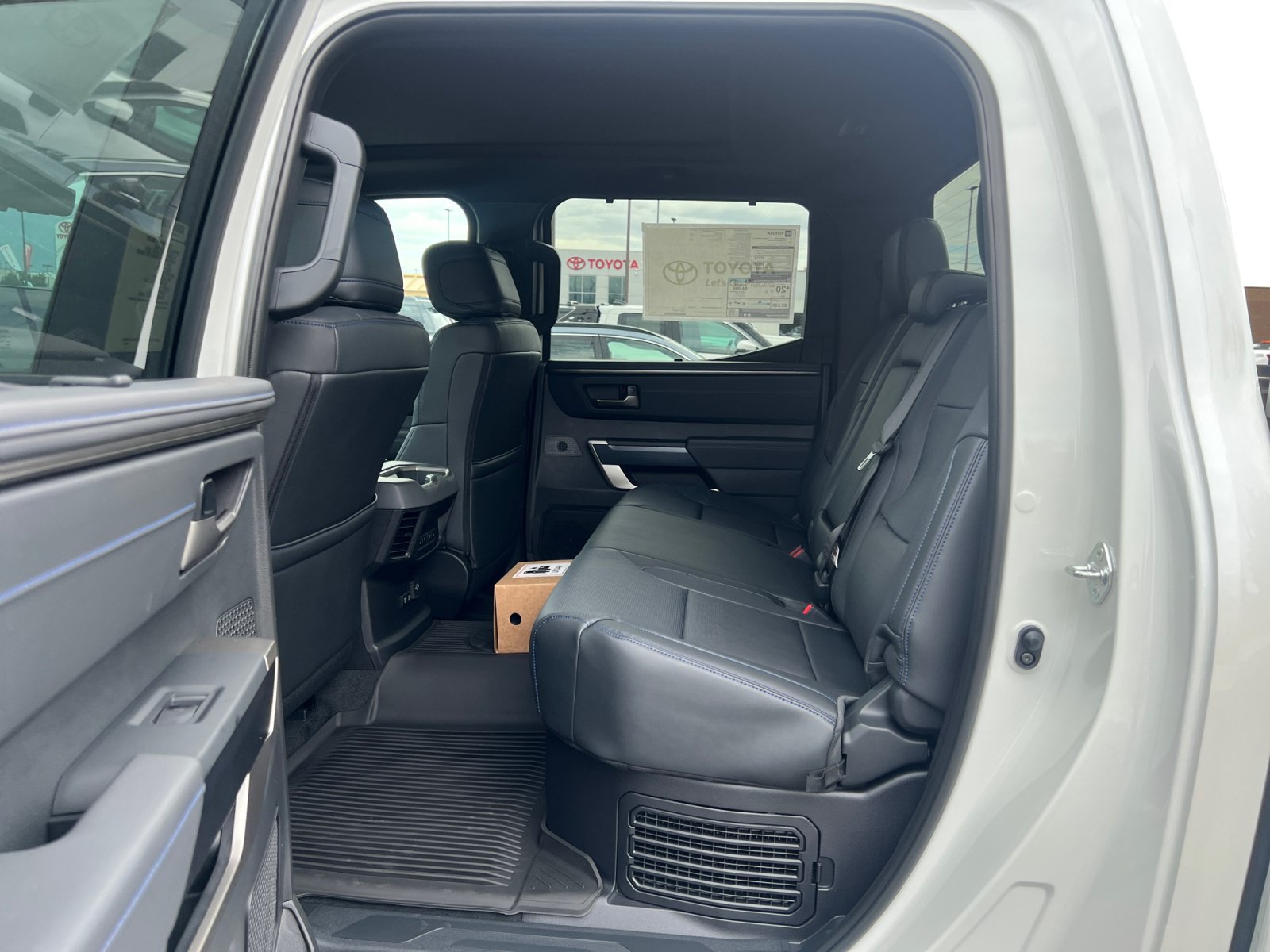 New 2026 Toyota Tundra Platinum w/ Tow Tech Package AWD/4WD image 26