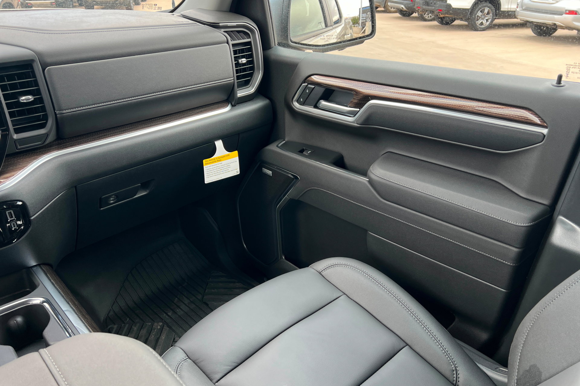 New 2026 Chevrolet Silverado 1500 RST w/ RST All Star Premium Package AWD/4WD image 11