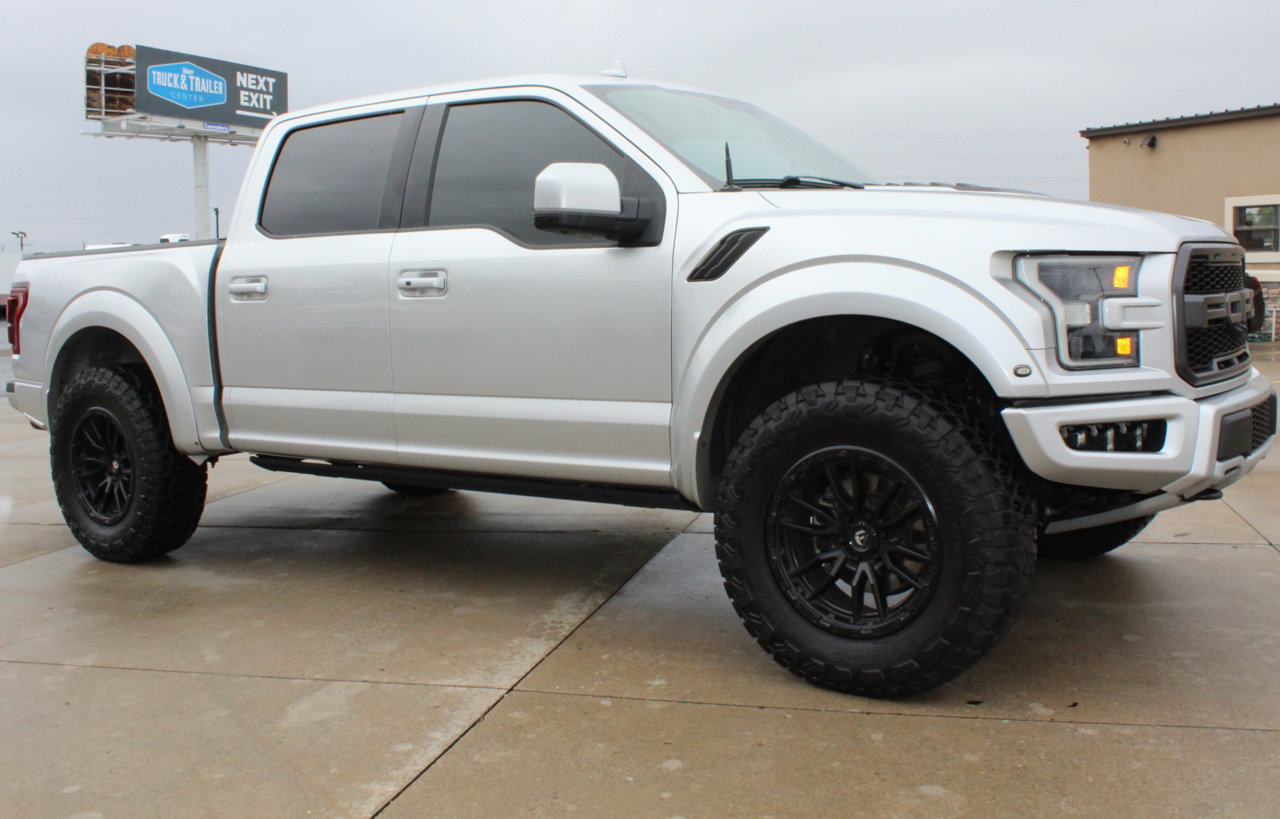 Used 2019 Ford F150 Raptor w/ Equipment Group 802A Luxury image 14