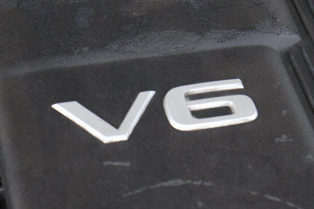 Used 2020 Nissan Frontier SV image 12