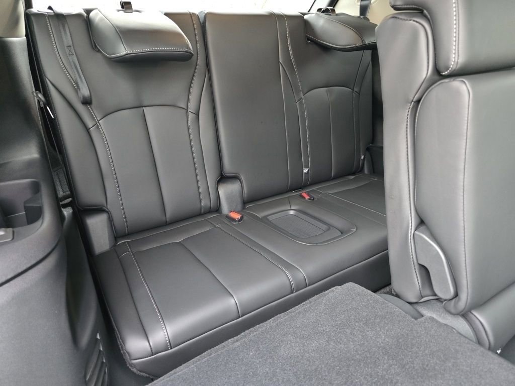 Certified 2025 INFINITI QX60 Luxe w/ Cargo Package image 22