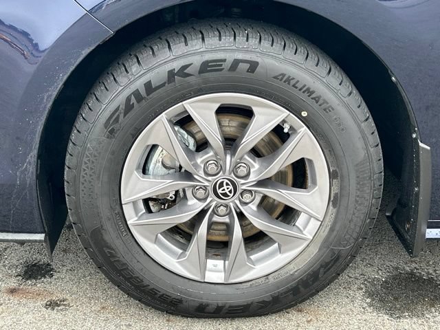 Certified 2023 Toyota Sienna LE FWD image 15