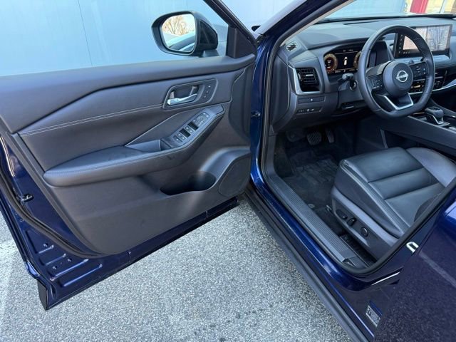 Certified 2024 Nissan Rogue SL w/ SL Premium Package image 15