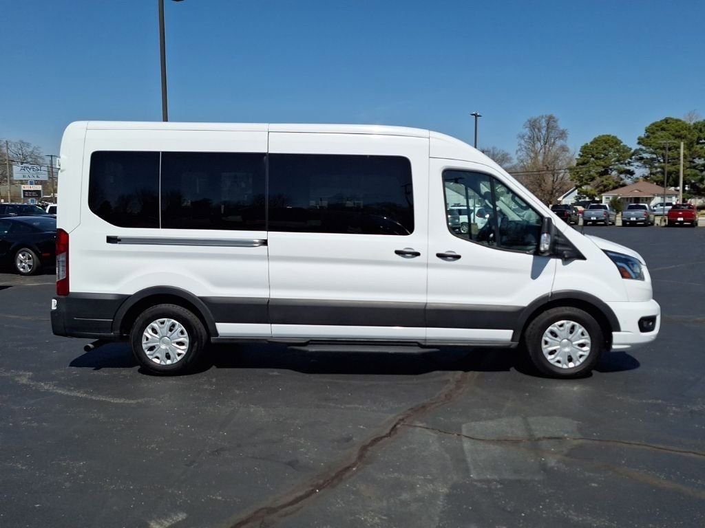 Used 2023 Ford Transit 350 XLT image 18