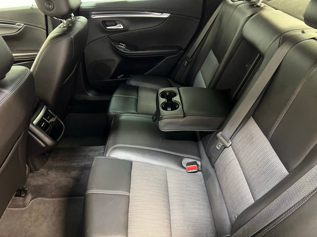 Used 2019 Chevrolet Impala LT image 31