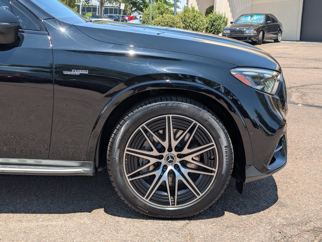 Certified 2024 Mercedes-Benz GLC 43 AMG 4MATIC image 9