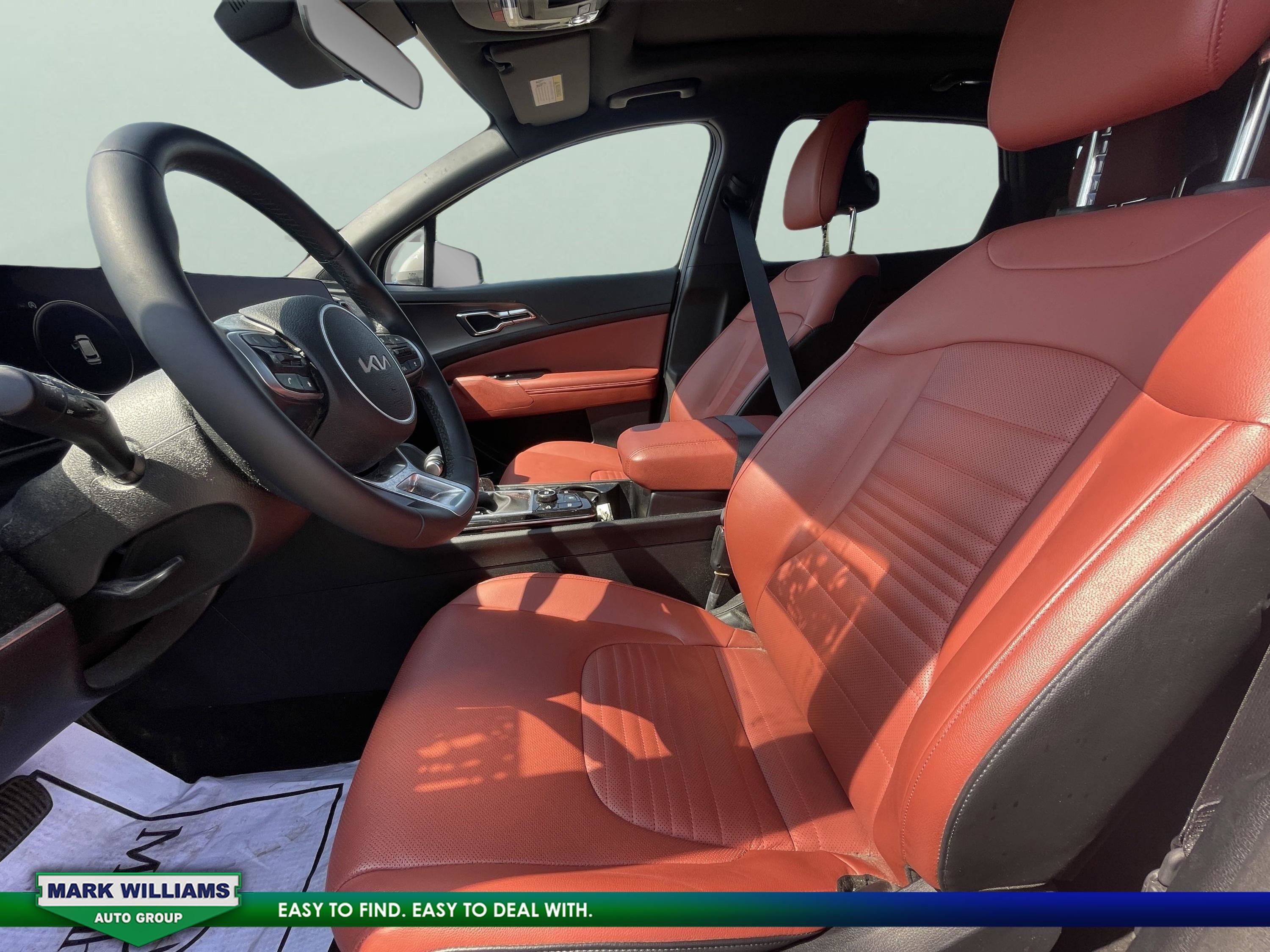 Used 2023 Kia Sportage SX image 10