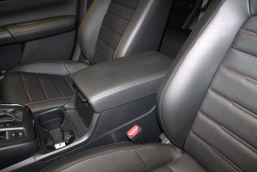 Used 2025 Honda CR-V Sport Touring image 23
