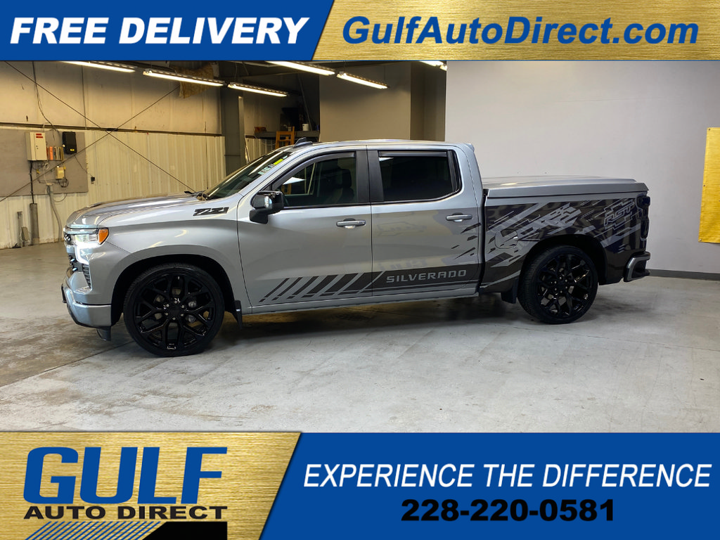 Used 2025 Chevrolet Silverado 1500 RST w/ Convenience Package II AWD/4WD image 5