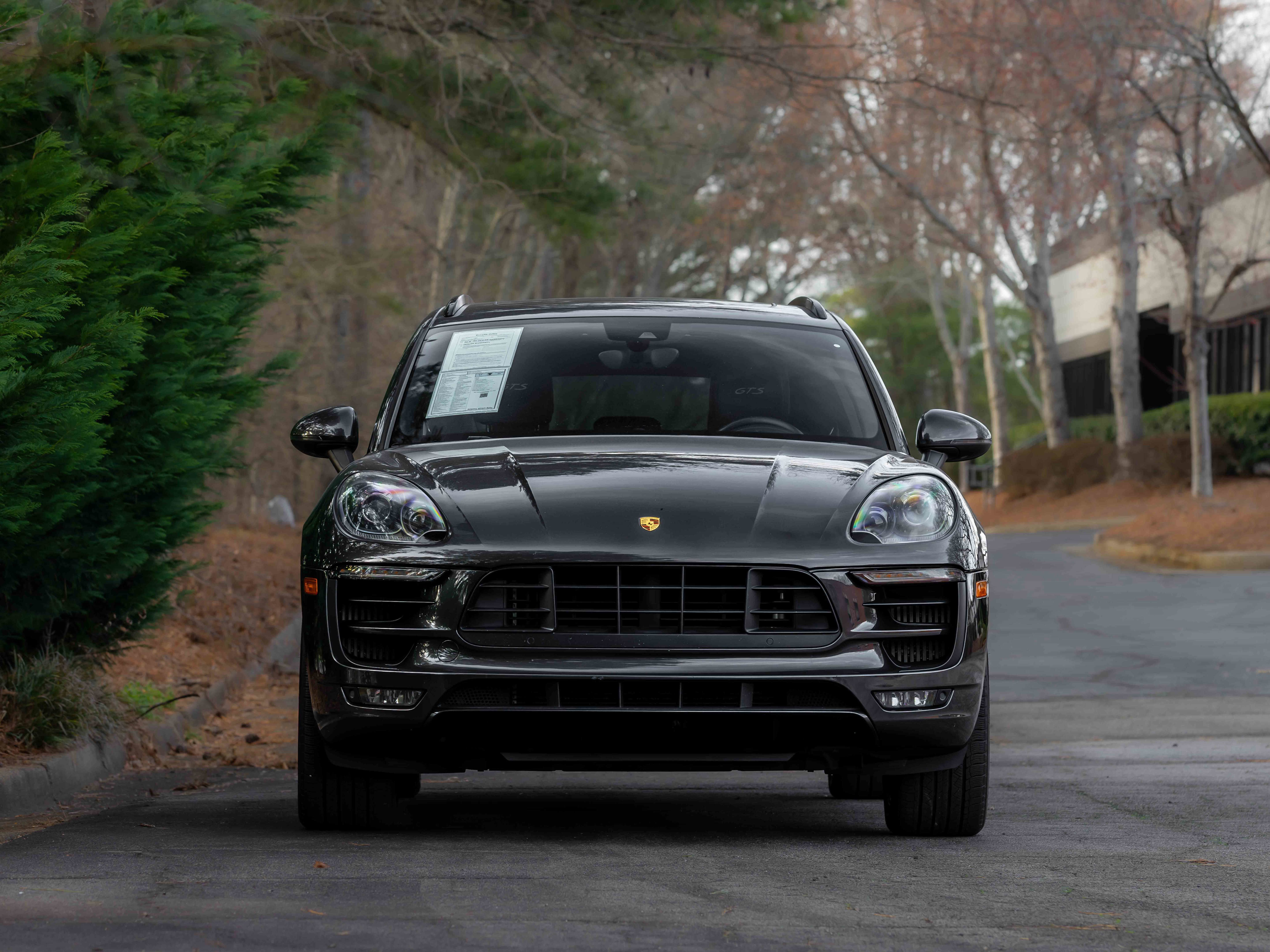 Used 2017 Porsche Macan GTS AWD/4WD image 35