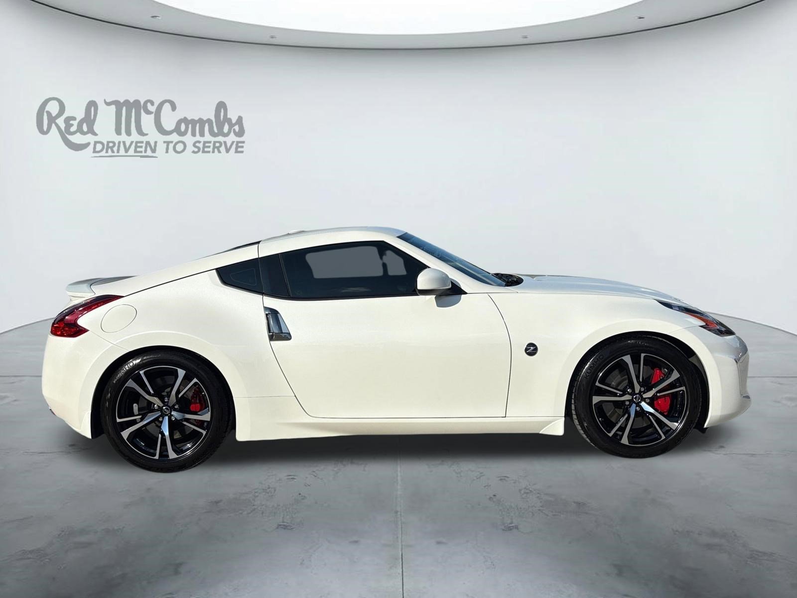 Used 2020 Nissan 370Z Touring Sport RWD image 6