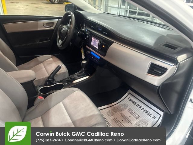 Used 2014 Toyota Corolla LE FWD image 33