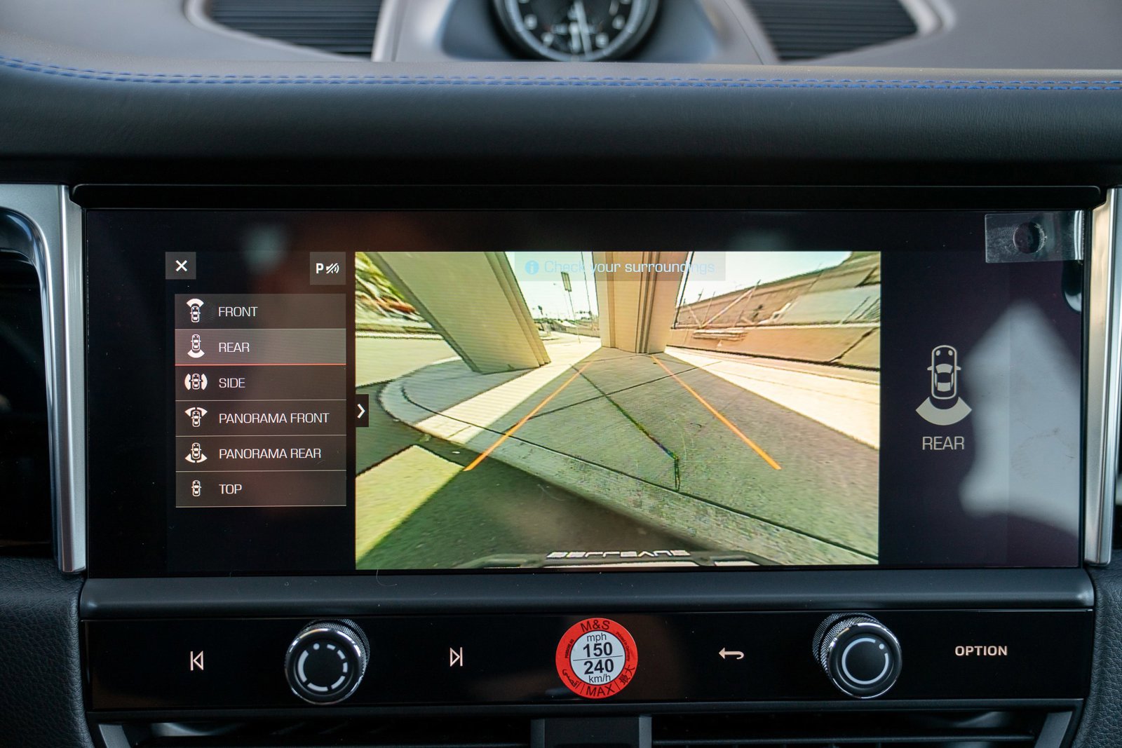 Certified 2026 Porsche Macan AWD/4WD image 19