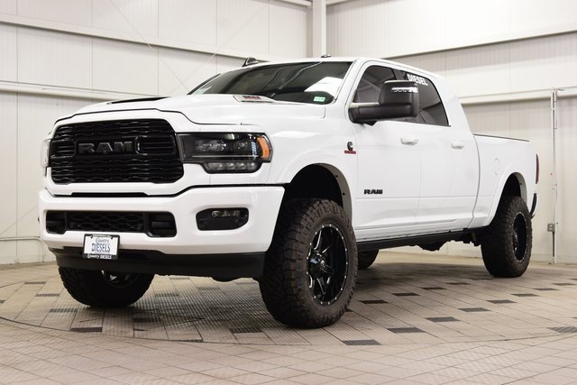 Used 2024 RAM 2500 Limited image 3