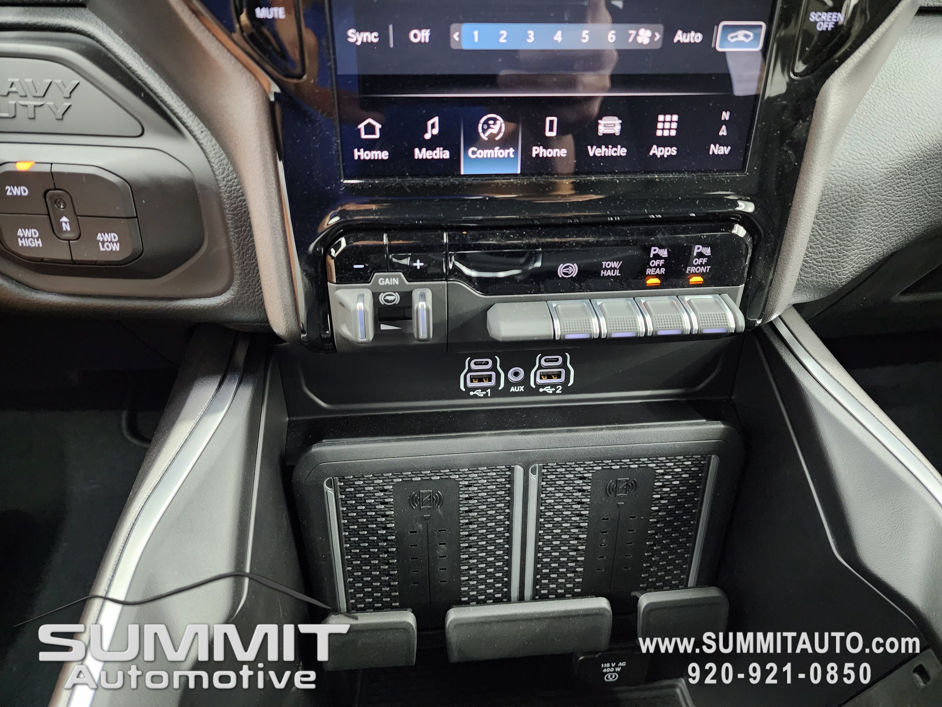New 2026 RAM 2500 Big Horn AWD/4WD image 19