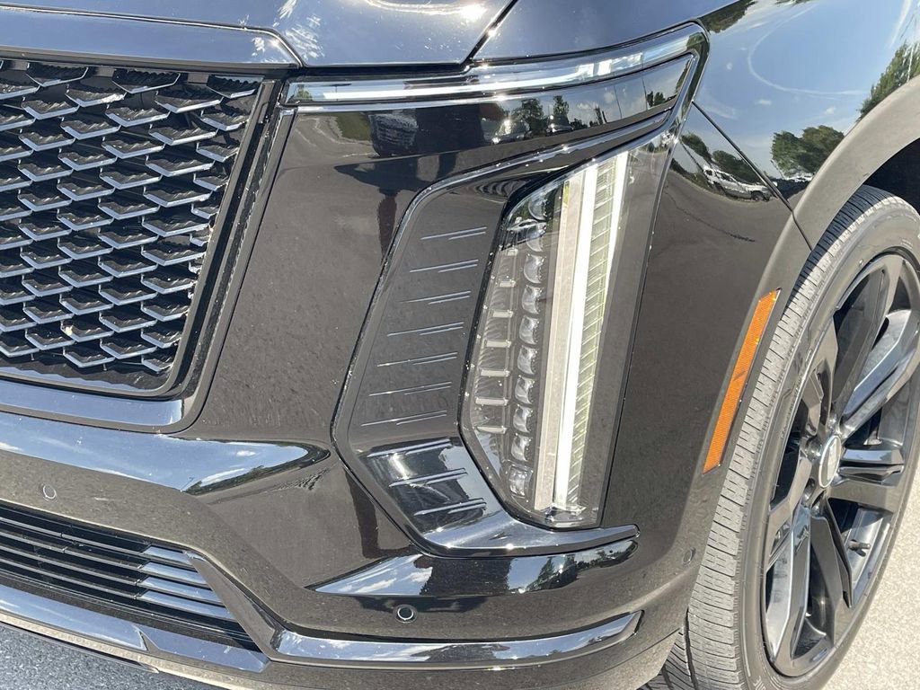 Certified 2025 Cadillac Escalade Sport w/ Touring Package AWD/4WD image 9