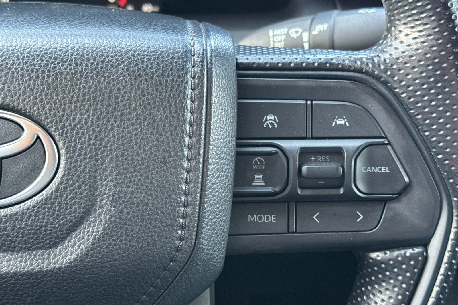 Certified 2024 Toyota Tacoma SR5 RWD image 31