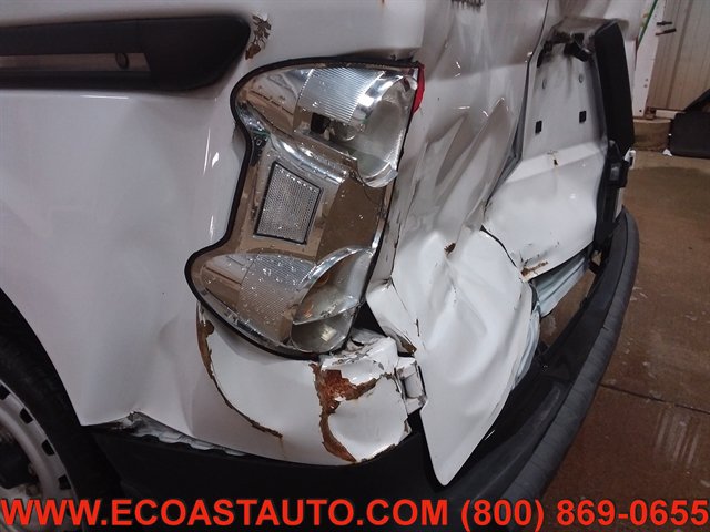 Used 2020 Nissan NV200 S FWD image 17