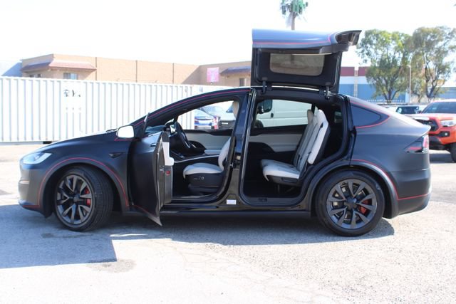 Used 2023 Tesla Model X AWD/4WD image 33