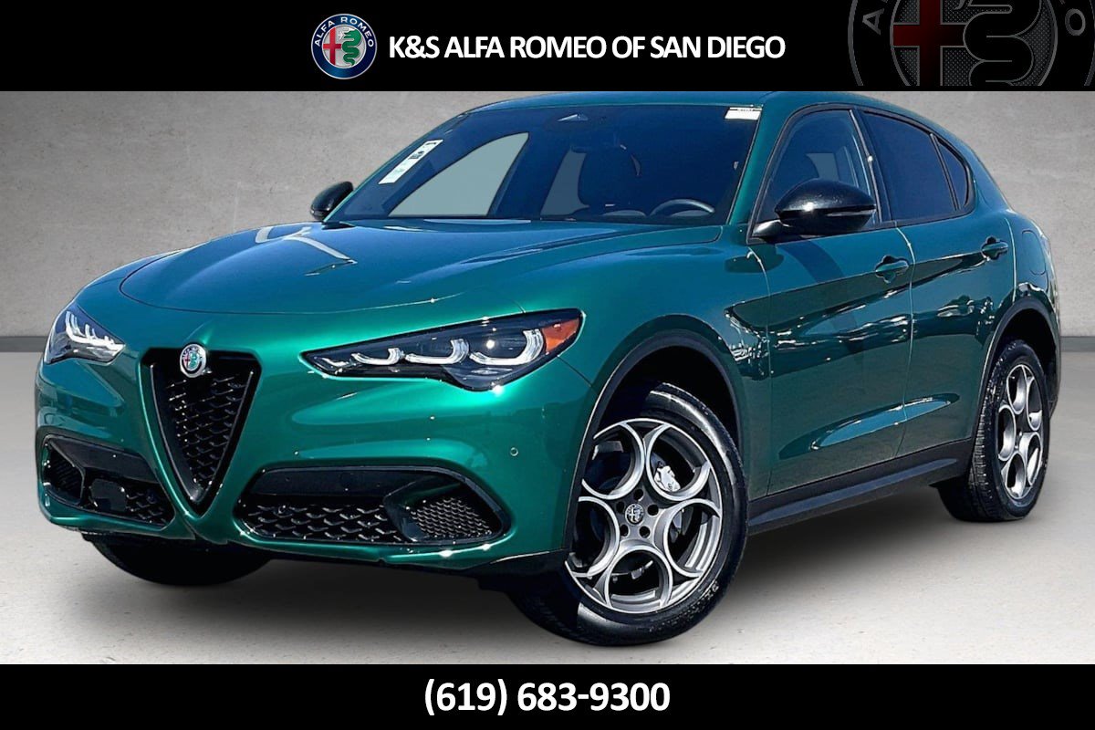 New 2026 Alfa Romeo Stelvio Sprint w/ Convenience Package AWD/4WD image 1