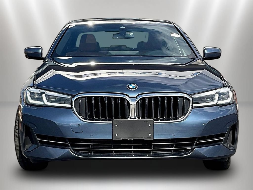 Used 2023 BMW 540i xDrive w/ Premium Package AWD/4WD image 2