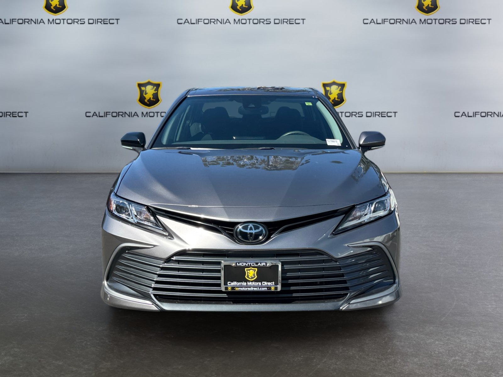 Used 2023 Toyota Camry LE w/ Convenience Package FWD image 8