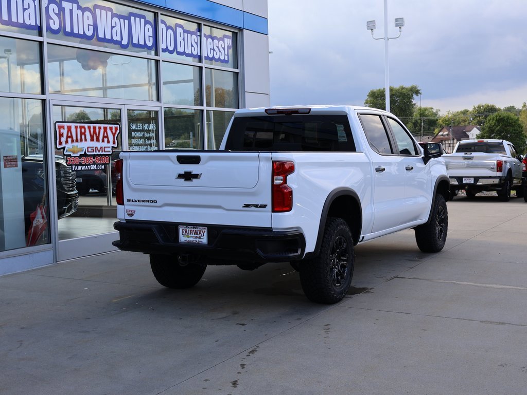 New 2026 Chevrolet Silverado 1500 ZR2 w/ Dark Appearance Package image 3