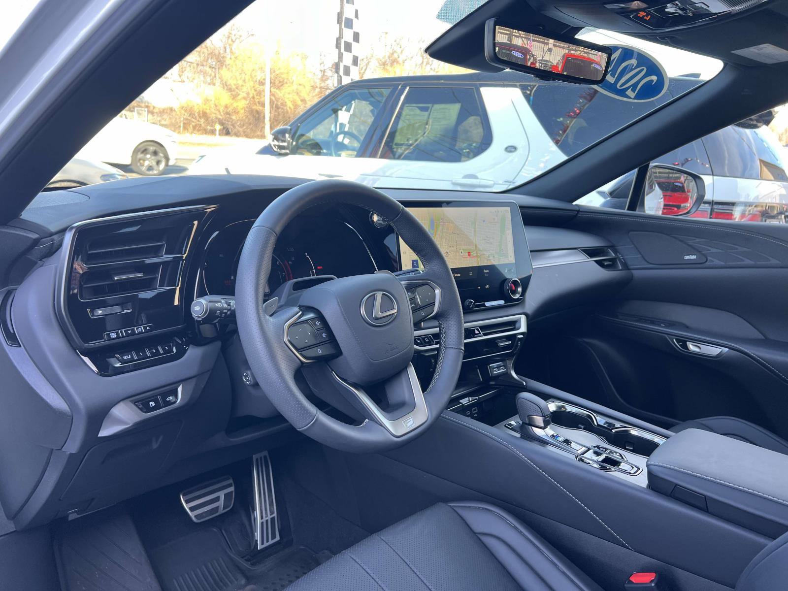 Used 2024 Lexus RX 350 F Sport w/ Convenience Package image 19